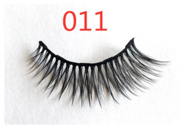 A Pair Of False Eyelashes With Magnets In Fashion - Urban Mart