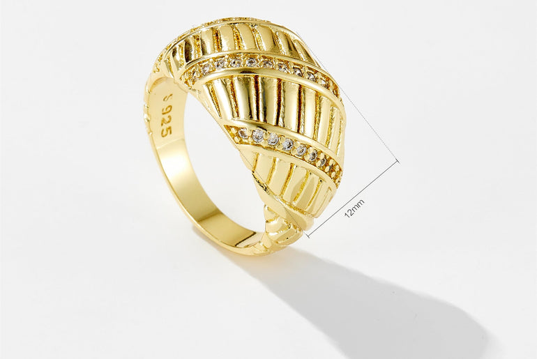 Fashion Simple Croissant Style Zircon Ring - Urban Mart