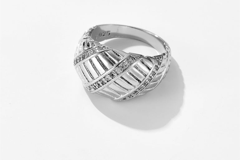 Fashion Simple Croissant Style Zircon Ring - Urban Mart