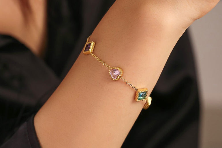 Gold Love Square Zircon Bracelet - Urban Mart